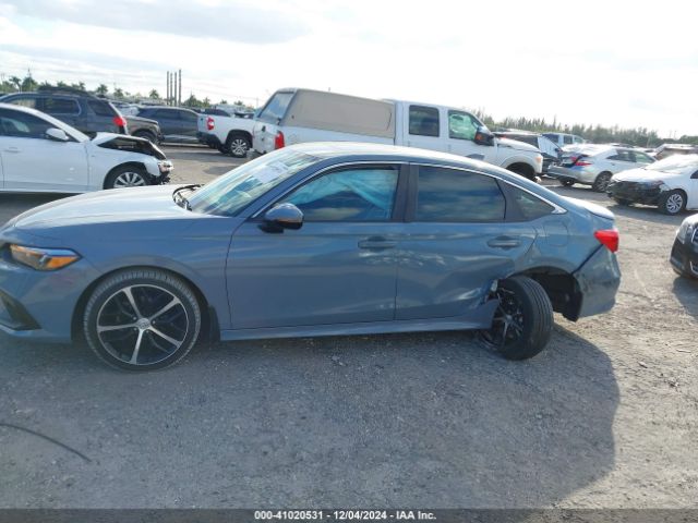 2HGFE1F98NH306634 Honda Civic Touring