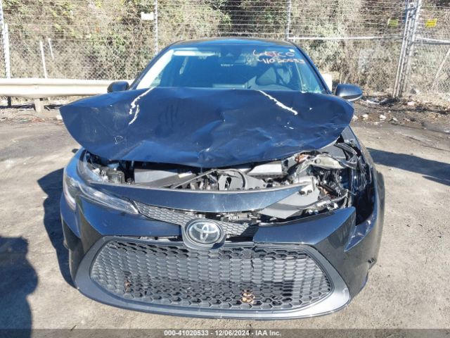 5YFEPMAE1NP372110 Toyota COROLLA LE