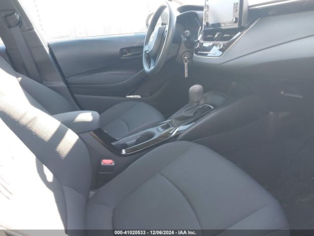 5YFEPMAE1NP372110 Toyota COROLLA LE
