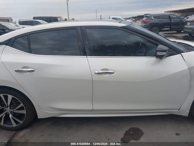 Nissan Maxima 3.5 Platinum 2016 1N4AA6AP9GC383984 Image 14