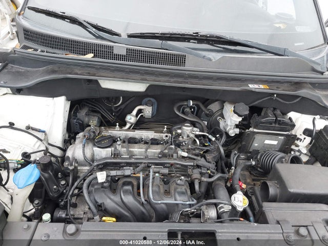 KIA Soul 2015 KNDJN2A24F7140683 Image 10