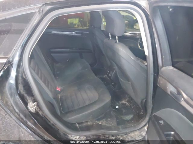 3FA6P0H7XHR171654 Ford FUSION SE