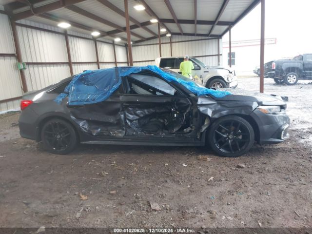 2HGFE2F51NH563718 Honda Civic Sport