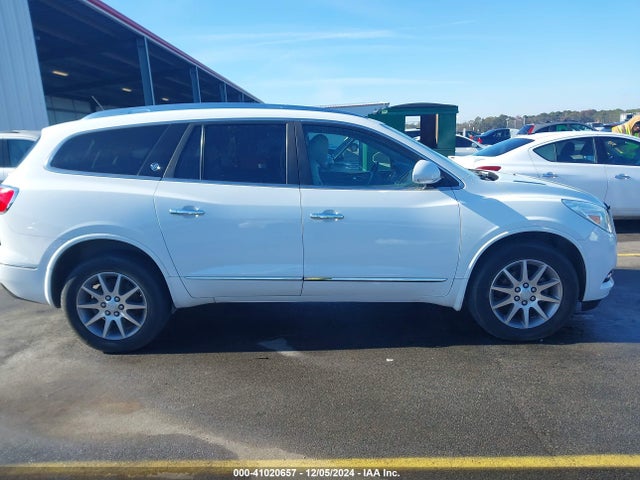 Buick Enclave Leather 2017 5GAKRBKD2HJ136244 Image 13