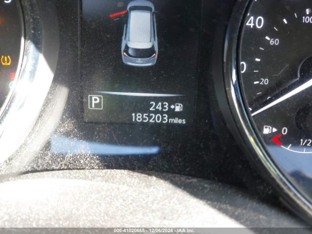 5N1AT2MT9HC812768 Nissan ROGUE S