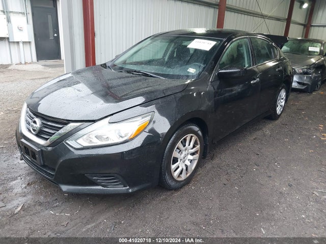 Nissan Altima 2.5 S 2017 1N4AL3AP9HC224750 Image 2