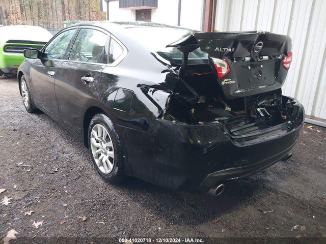 Nissan Altima 2.5 S 2017 1N4AL3AP9HC224750 Image 3