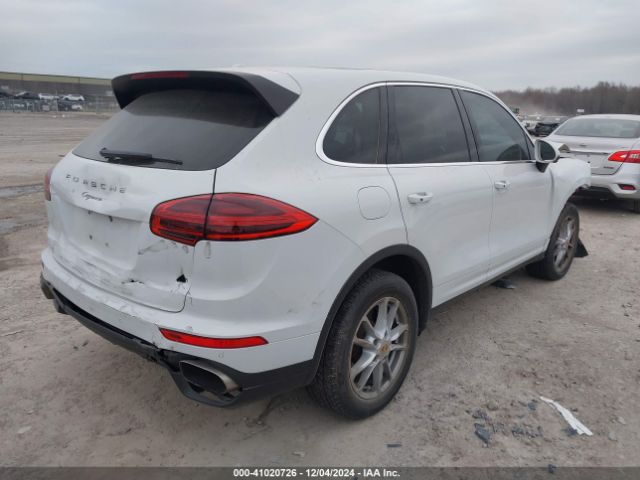 2016 PORSCHE CAYENNE WP1AA2A24GKA10735 Photo 3