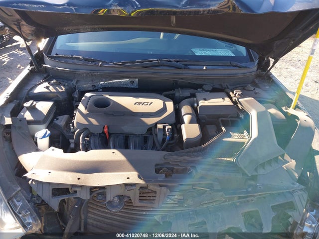5NPE24AF8JH727658 Hyundai SONATA SE