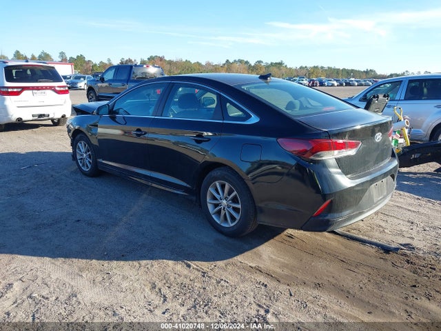 5NPE24AF8JH727658 Hyundai SONATA SE