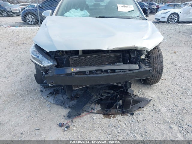 KMHD84LF9HU422673 Hyundai Elantra Value Edition