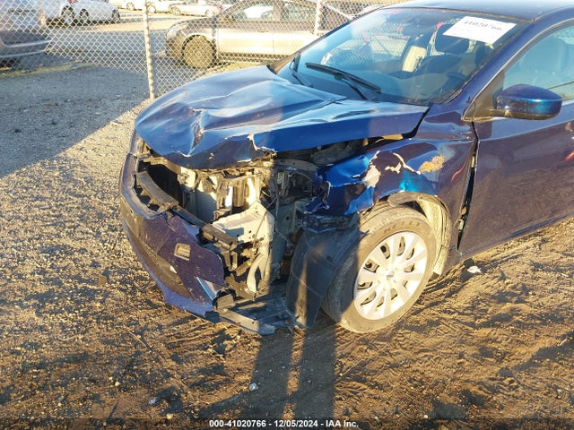 3N1AB7AP0JY279219 Nissan SENTRA S