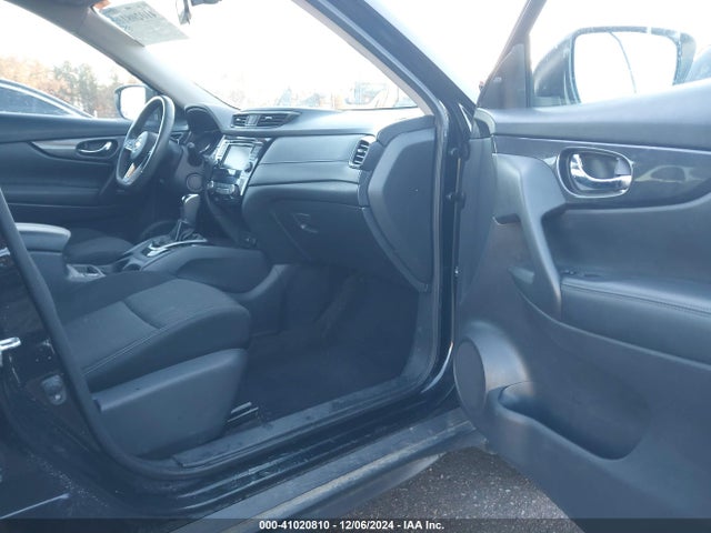 Nissan ROGUE SV 2018 KNMAT2MV1JP501128 Image 5