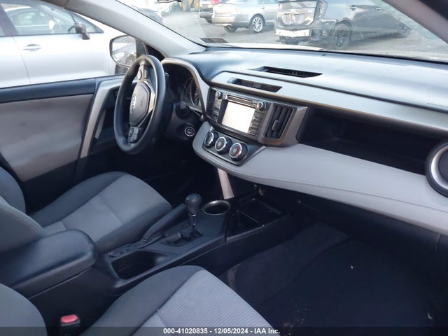 Toyota RAV4 LE 2014 2T3BFREV1EW141078 Image 5