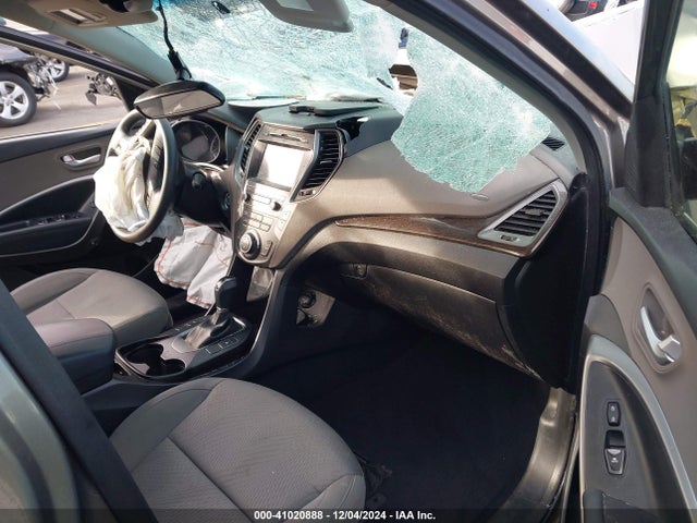 5NMZU3LB1JH066987 Hyundai Santa Fe Sport 2.4l