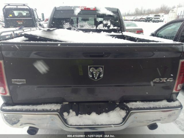 1C6RR7NT7HS800682 RAM 1500 Laramie  4x4 5'7 Box