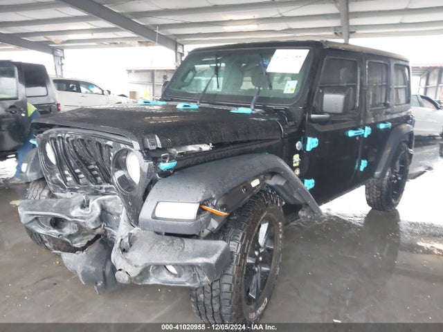 1C4HJXDG8KW612365 Jeep Wrangler Unlimited Sport Altitude 4x4