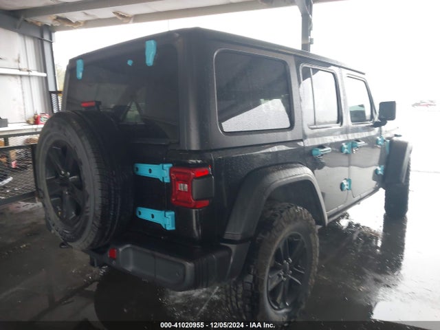 1C4HJXDG8KW612365 Jeep Wrangler Unlimited Sport Altitude 4x4