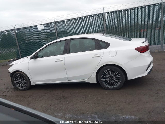 KIA Forte Gt-line 2022 3KPF54AD0NE435491 Image 14