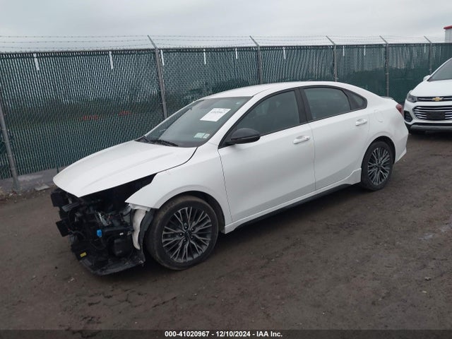 KIA Forte Gt-line 2022 3KPF54AD0NE435491 Image 2