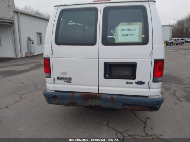 Ford Econoline E250 Van 2014 1FTNS2EW4EDA81979 Image 16