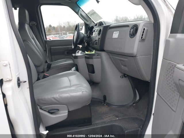 Ford Econoline E250 Van 2014 1FTNS2EW4EDA81979 Image 5