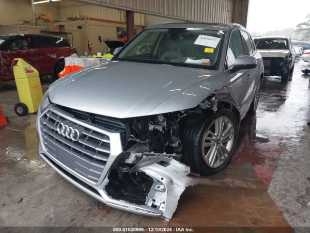 WA1BNAFY1J2224892 Audi Q5 2.0t Premium/2.0t Tech Premium