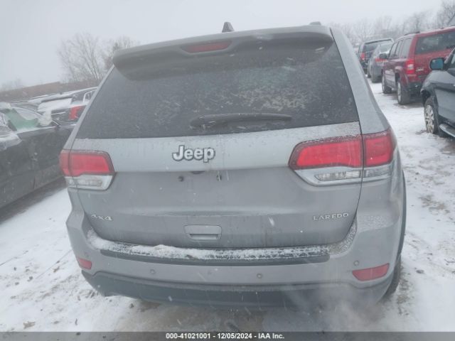 1C4RJFAGXLC366120 Jeep Grand Cherokee Laredo E 4x4