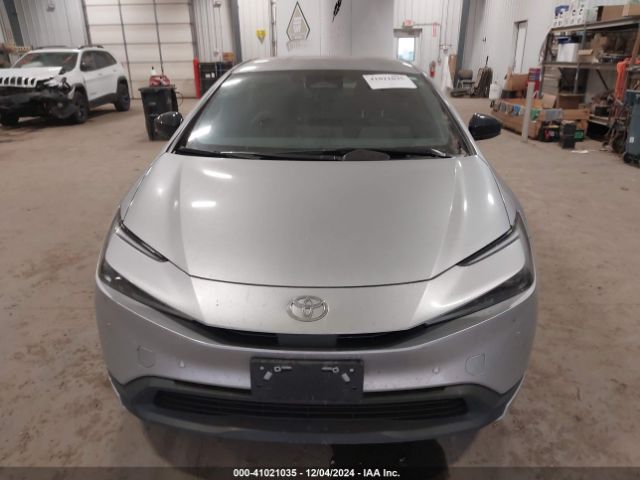 JTDADABU3P3001358 Toyota Prius Le Awd-e