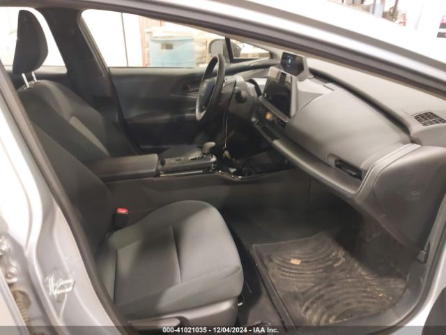 JTDADABU3P3001358 Toyota Prius Le Awd-e