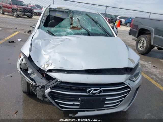 5NPD74LF7HH113236 Hyundai ELANTRA SE