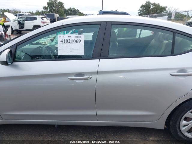 5NPD74LF7HH113236 Hyundai ELANTRA SE