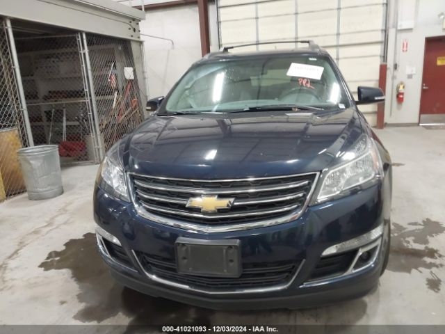 1GNKVHKD5HJ155567 Chevrolet Traverse 2lt