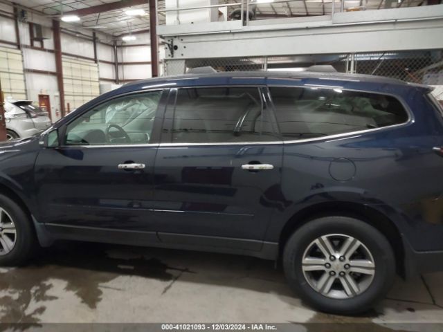 1GNKVHKD5HJ155567 Chevrolet Traverse 2lt