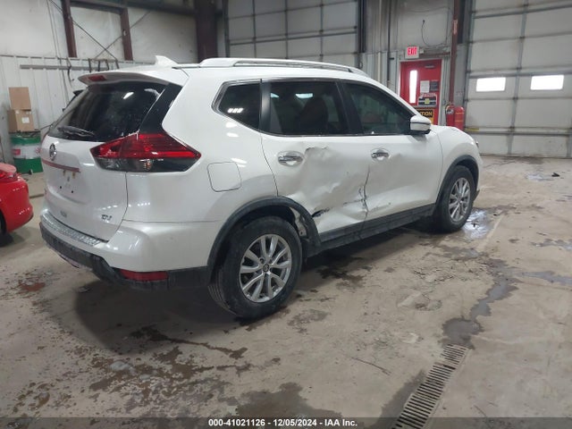 Nissan ROGUE SV 2017 KNMAT2MT4HP581162 Image 4