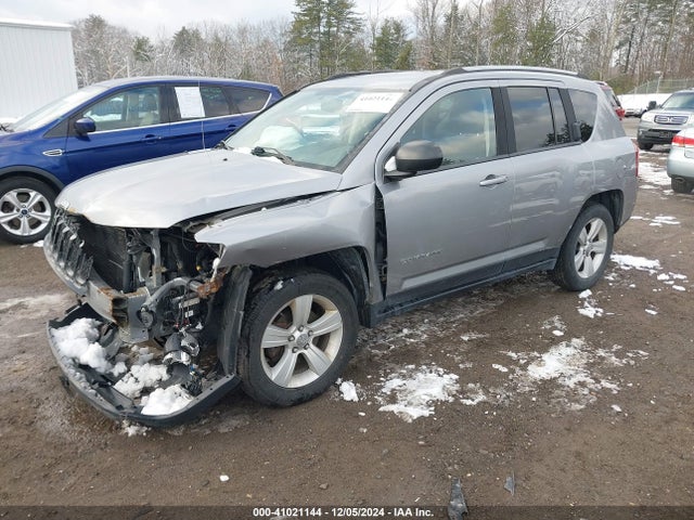 1C4NJDBB3GD746793 Jeep Compass Sport