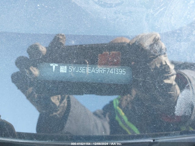 2024 TESLA MODEL 3 5YJ3E1EA9RF741395 Photo 8