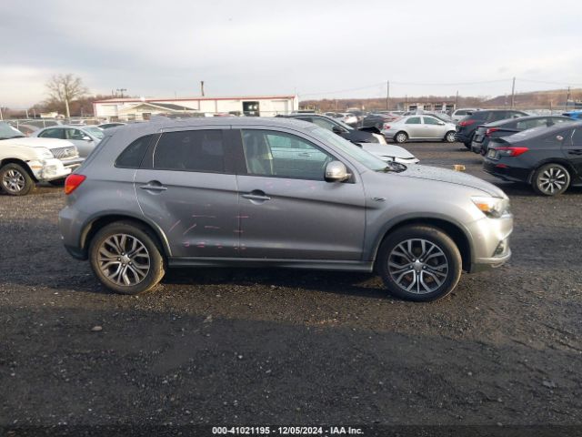 JA4AR3AW2JU001749 Mitsubishi Outlander Sport 2.4 Se