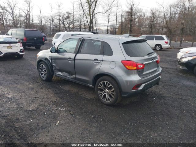 JA4AR3AW2JU001749 Mitsubishi Outlander Sport 2.4 Se