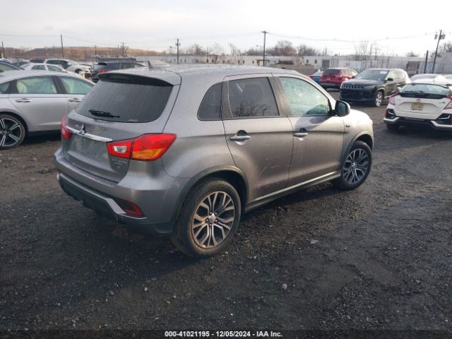 JA4AR3AW2JU001749 Mitsubishi Outlander Sport 2.4 Se