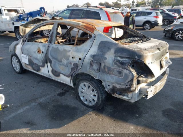 3N1CN7AP4EL815477 Nissan Versa 1.6 S+