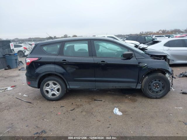 1FMCU0F79HUC89918 Ford ESCAPE S