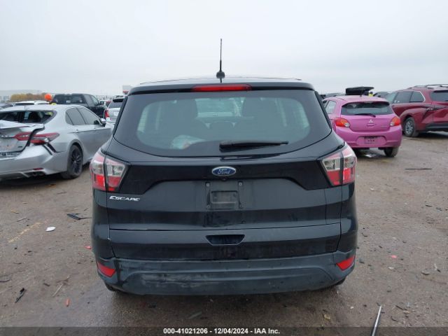 1FMCU0F79HUC89918 Ford ESCAPE S