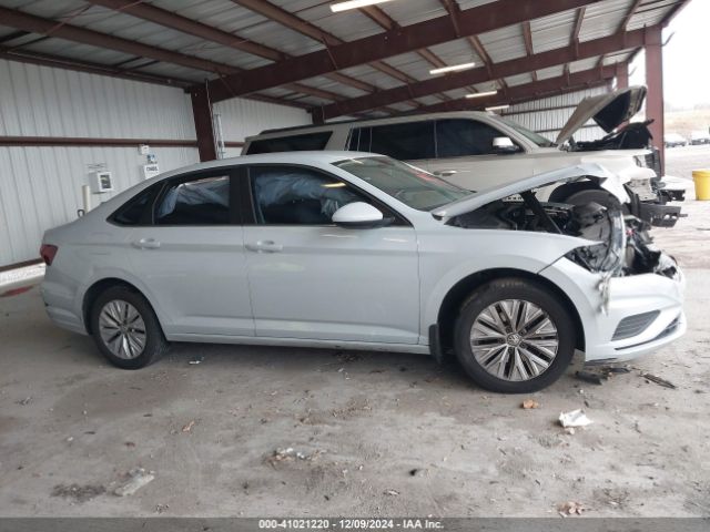 3VWC57BU1KM084933 Volkswagen Jetta