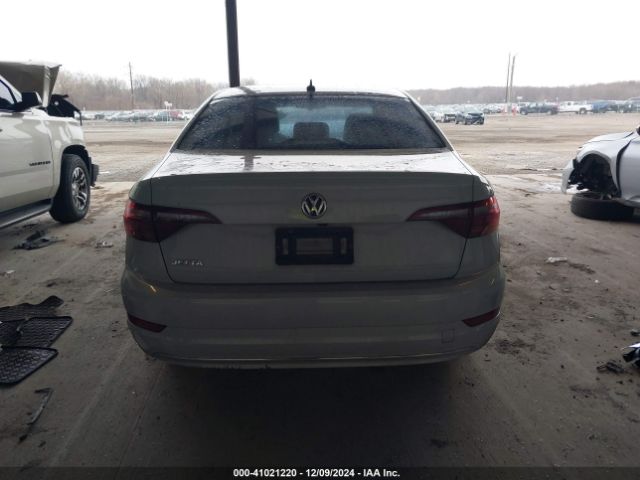 3VWC57BU1KM084933 Volkswagen Jetta