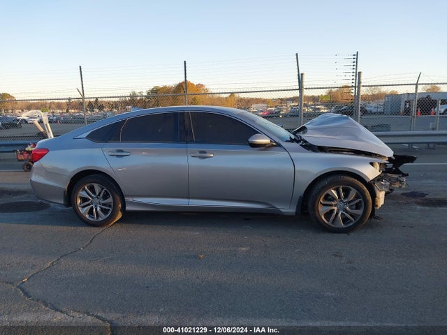 Honda ACCORD LX 2019 1HGCV1F15KA083752 Image 12