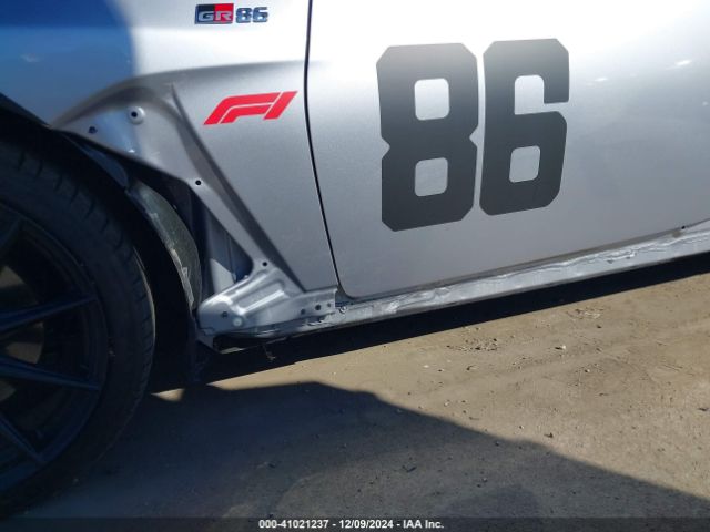 JF1ZNBF10P8766798 Toyota Gr86 Premium