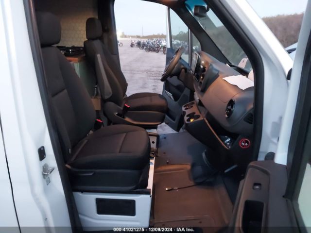 W1Y70BGY1MT065509 Mercedes-Benz Sprinter 1500 Standard Roof I4