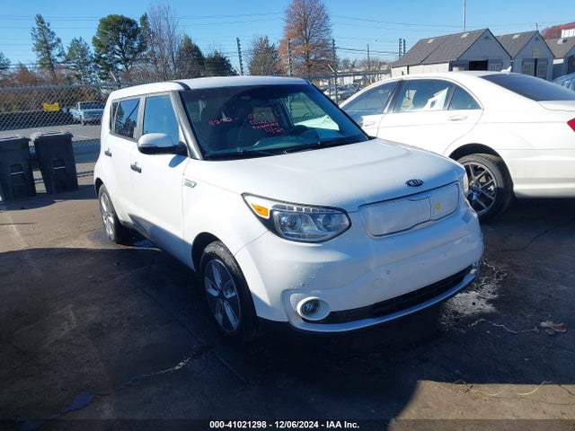 KNDJX3AE4H7020783 KIA Soul Ev +
