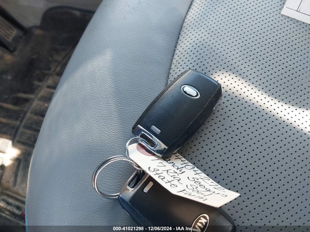 KNDJX3AE4H7020783 KIA Soul Ev +